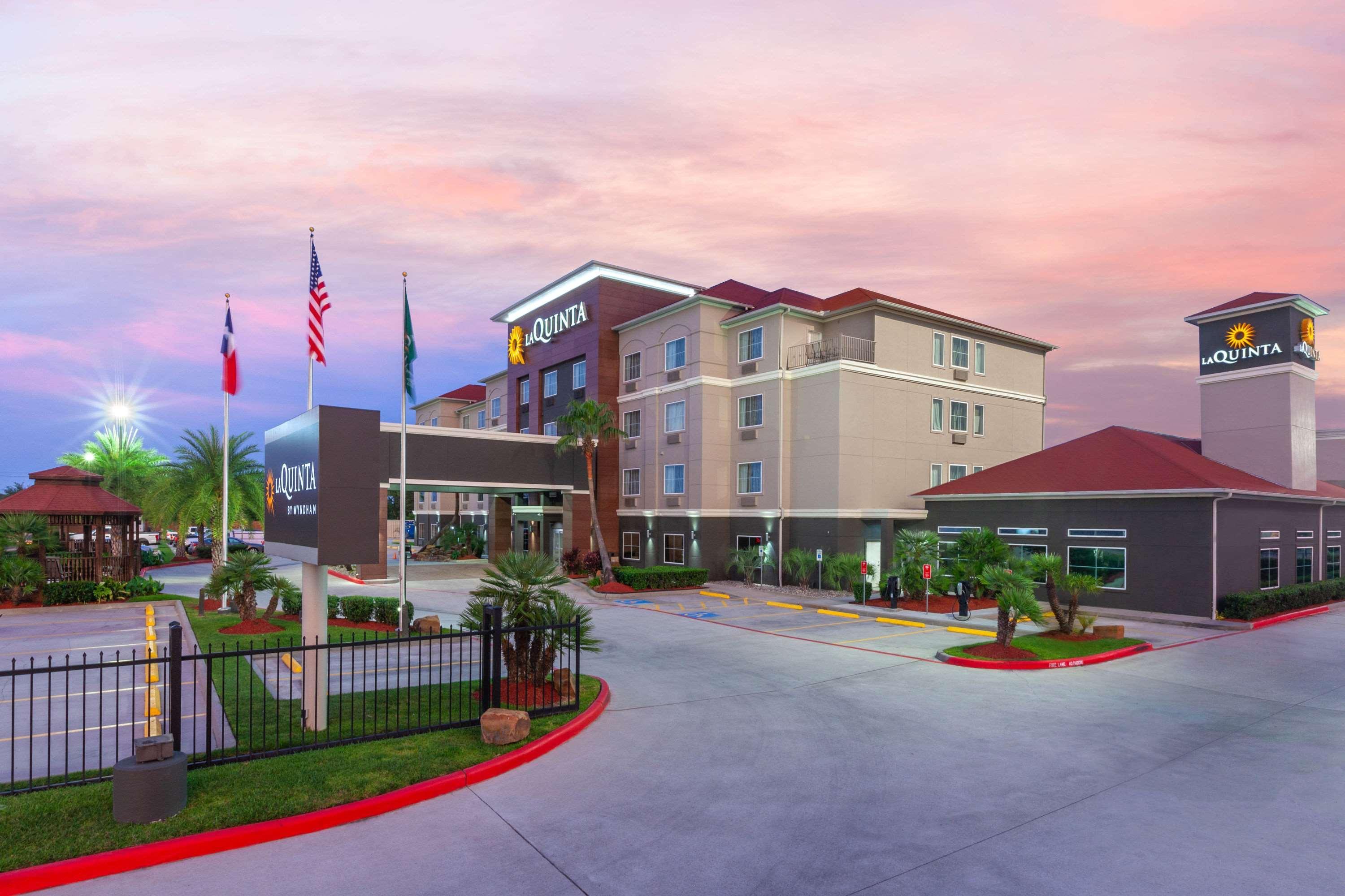 La Quinta By Wyndham Channelview 4* Cloverleaf