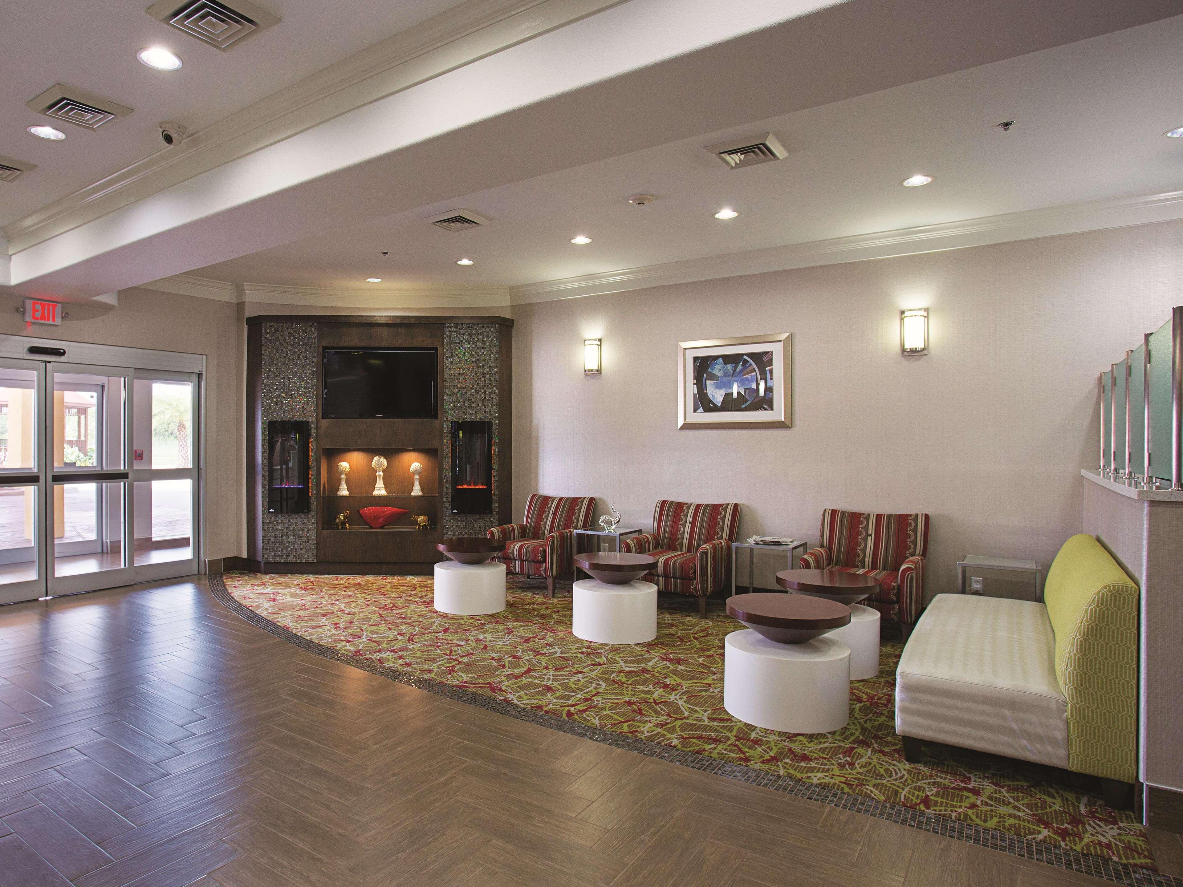La Quinta By Wyndham Channelview Cloverleaf