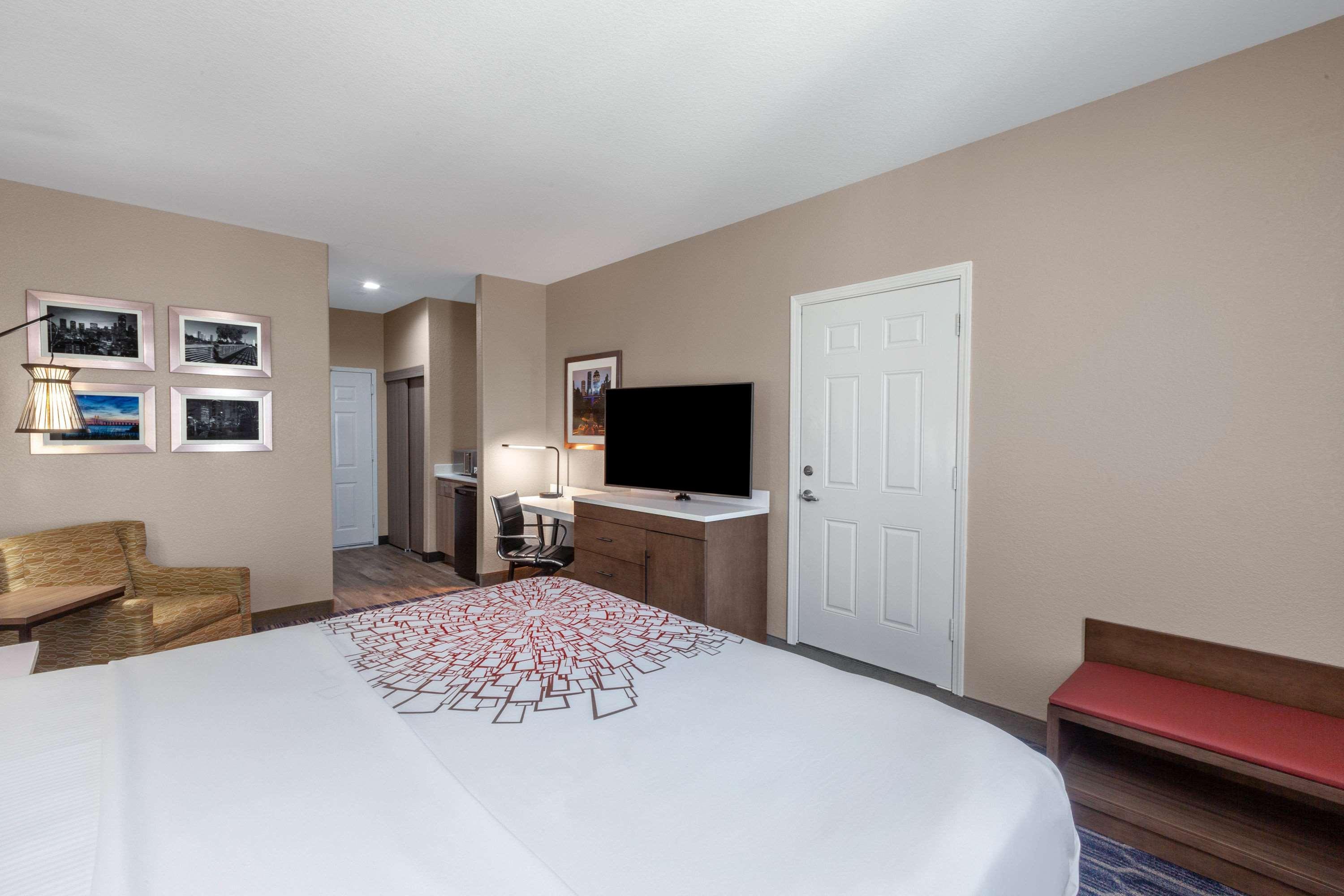 La Quinta By Wyndham Channelview 4*